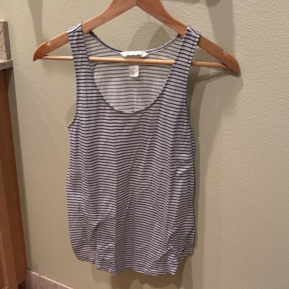 H and M Striped Sleeveless tank top - Black and White - Picture 2 of 8